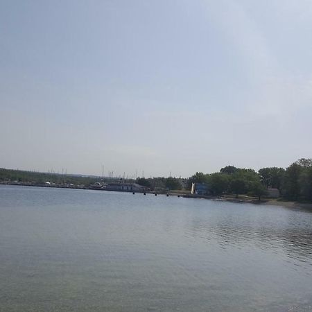 Apartman Garden Πόρετς Εξωτερικό φωτογραφία